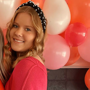 Meet your Posher, Victoria